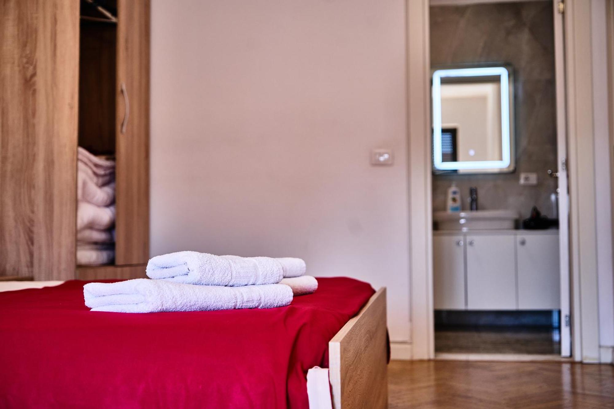 Kalpazo Home Rental Tirana Esterno foto
