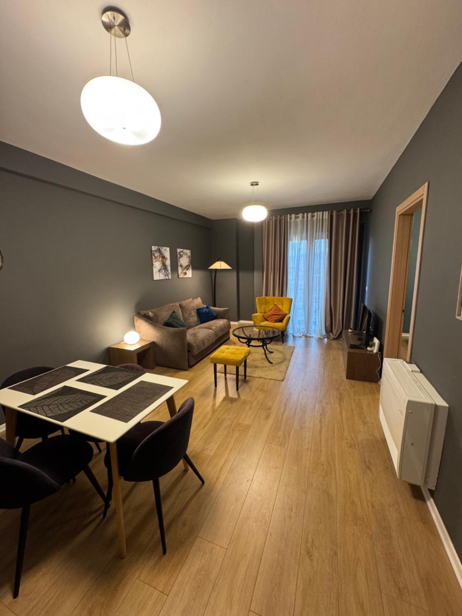 Kalpazo Home Rental Tirana Esterno foto