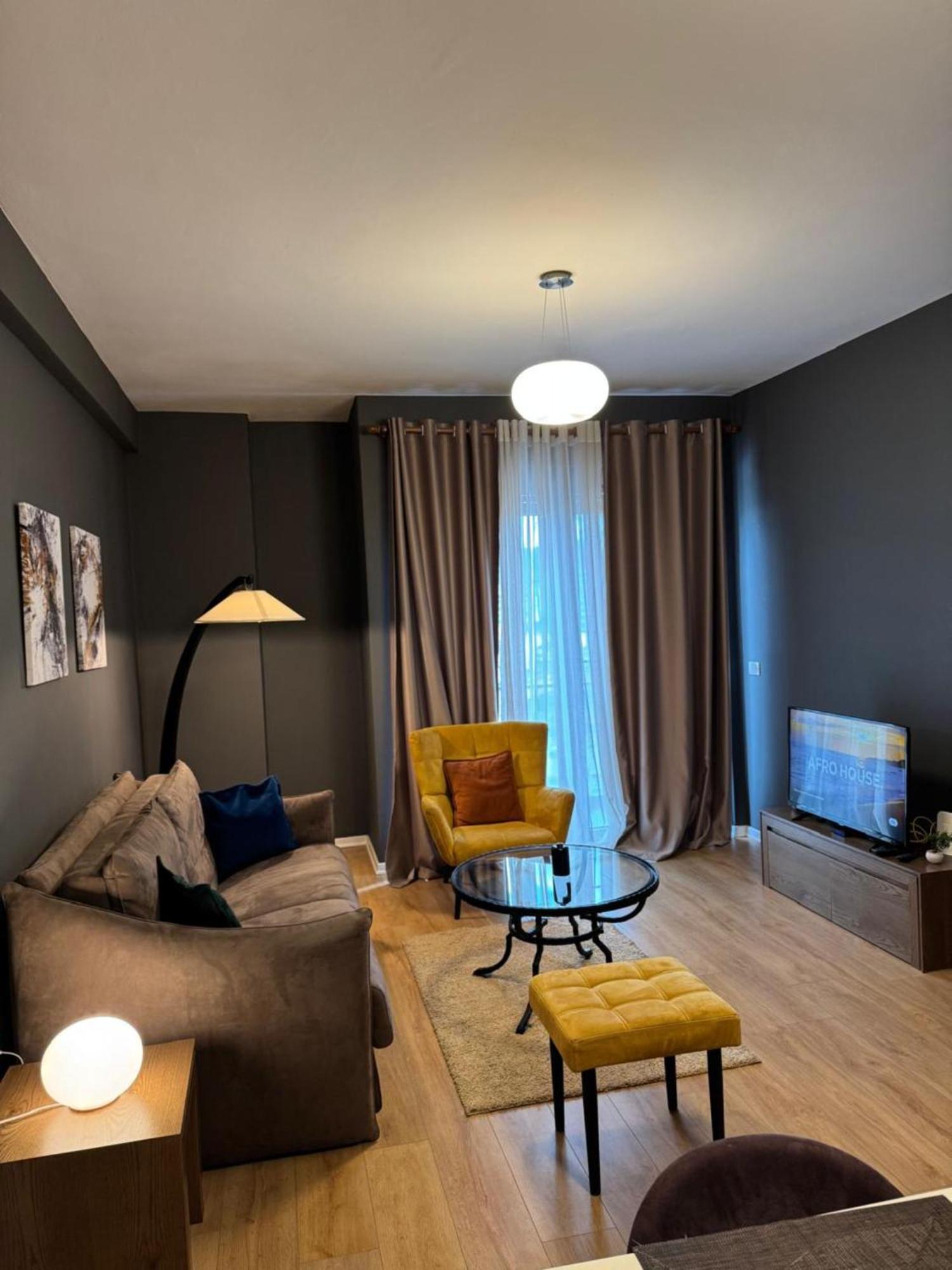 Kalpazo Home Rental Tirana Esterno foto